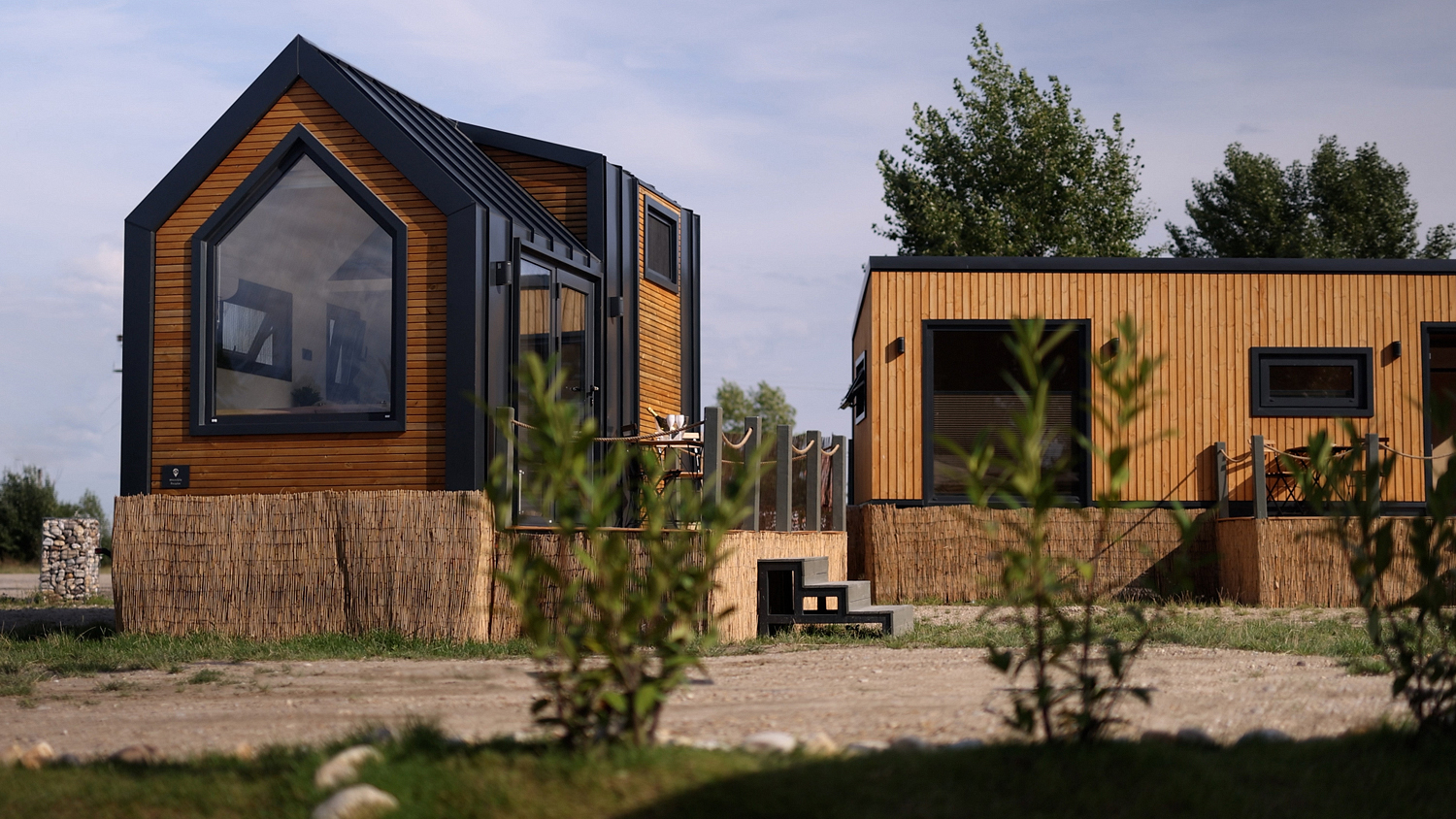 mooblehouse_framegrab_2