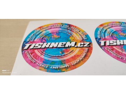 samolepka s laminací