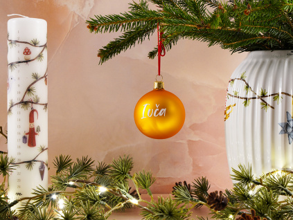 zlata koule se jmenem