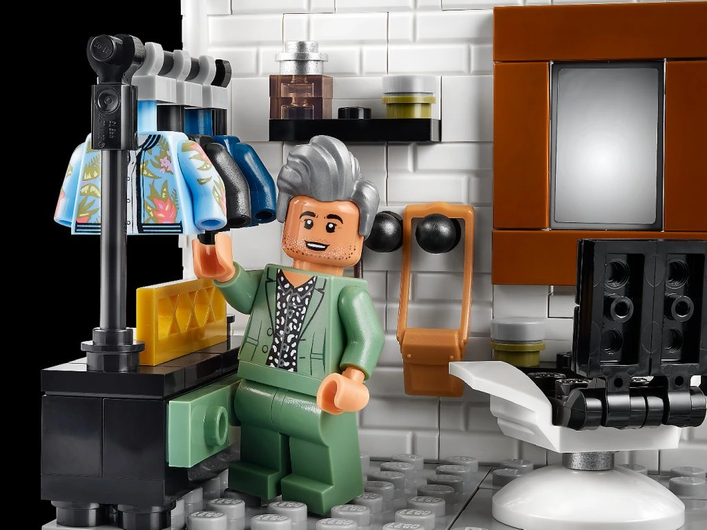 LEGO Queer tým – byt „Úžo Pětky“ 10291 Obrázek