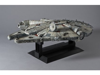 Revell - Star Wars - Millennium Falcon Perfect Grade