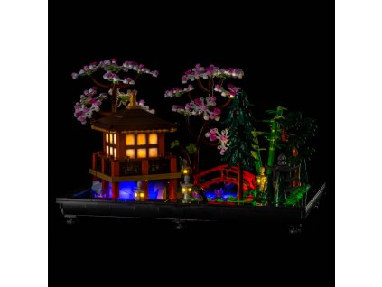 10315 LEGO TranquilGarden lights on 2 Light My Bricks 1000x[1]