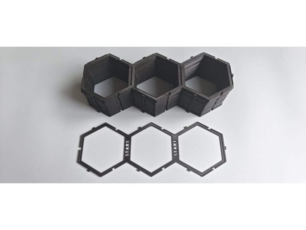 inserty.cz Karak II mřížka "bundle" 24+1ks - černá barva (0017) NENÍ HRA!