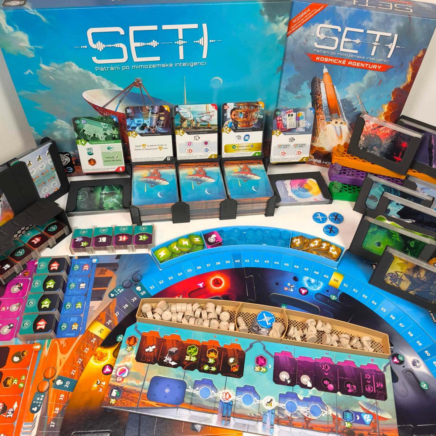 Inserty HERMAN SETI: Pátrání po mimozemské inteligenci + rozšíření Varianta: SETI + Kosmické agentury NENÍ HRA! - Insert: SETI: Pátrání po mimozemské inteligenci