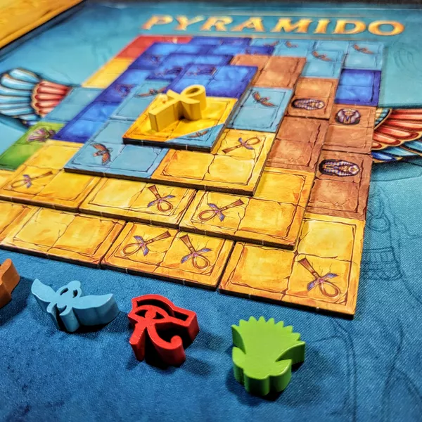 Synapses Games Pyramido EN/FR