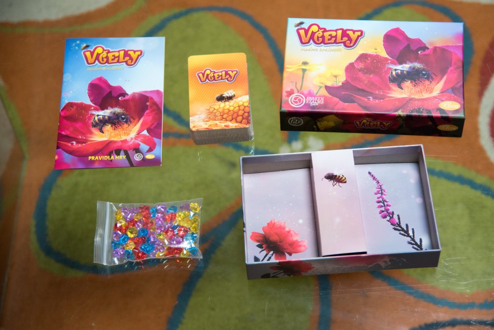 pleva.cz Včely: Medové království Obrázek