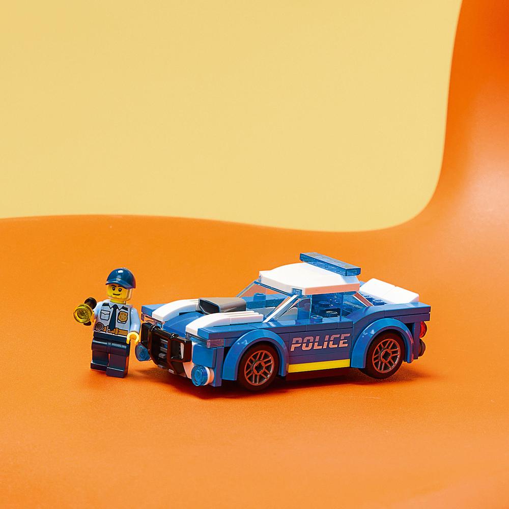 LEGO Policejní auto 60312 Obrázek