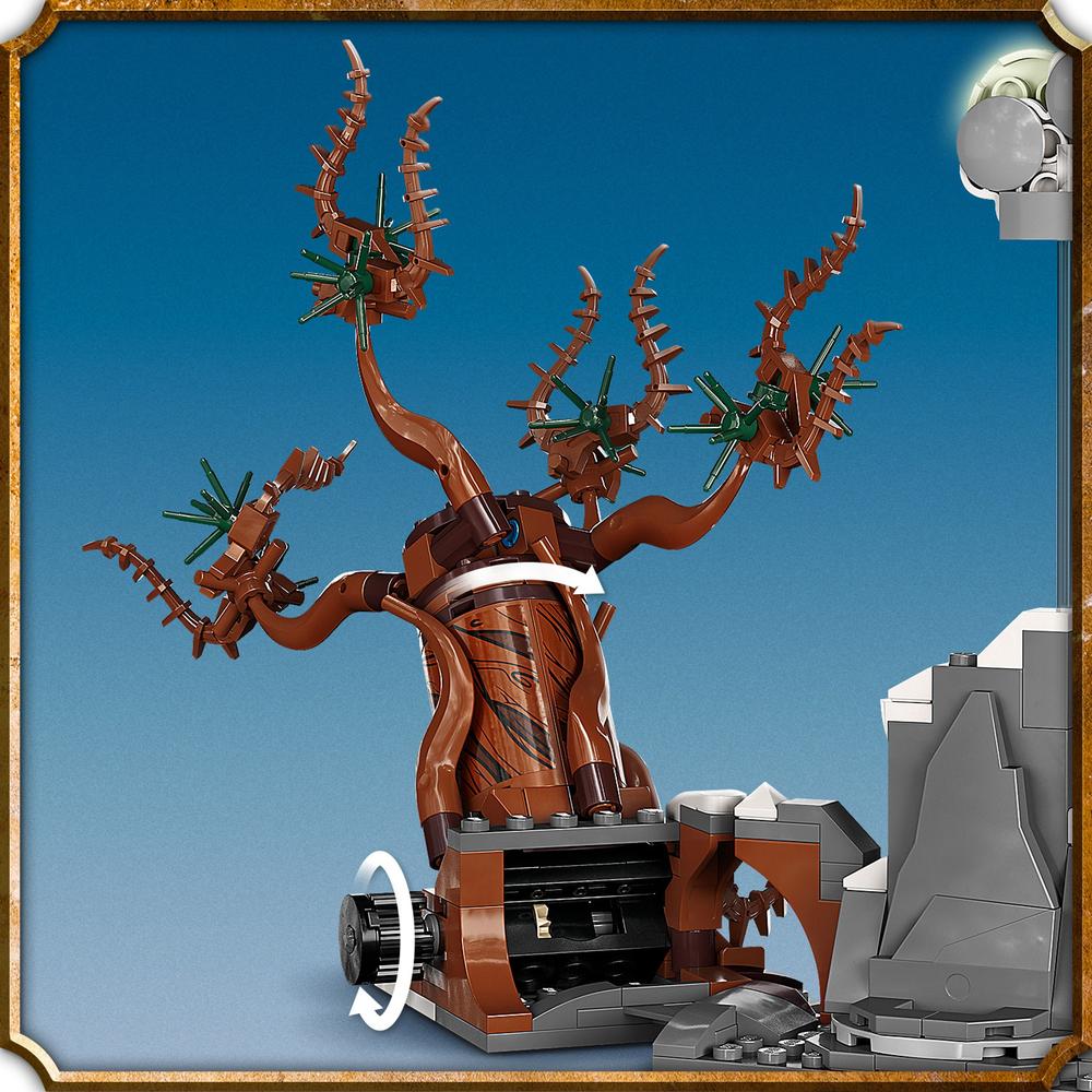 LEGO® Chroptící chýše a Vrba mlátička 76407 Obrázek