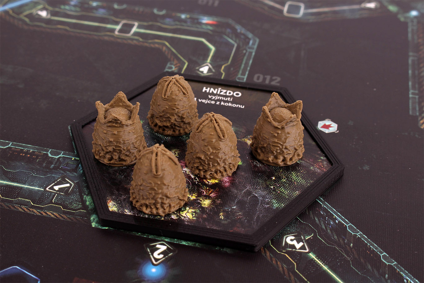 Myší Doupě Vetřelčí vejce Obrázek