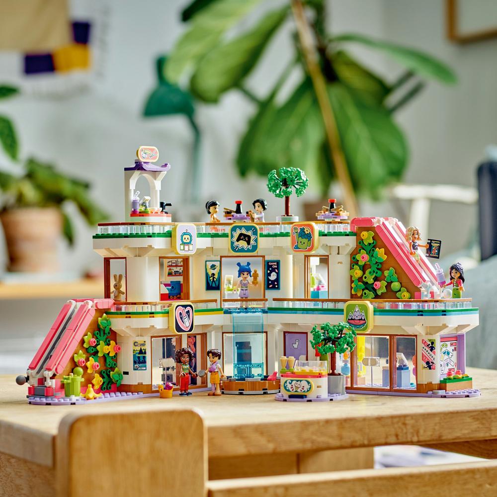 LEGO® Obchodní centrum v městečku Heartlake 42604 Obrázek