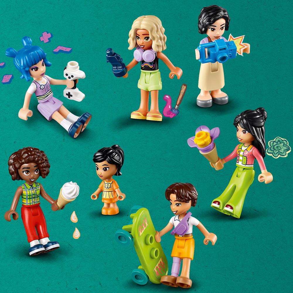 LEGO® Obchodní centrum v městečku Heartlake 42604 Obrázek