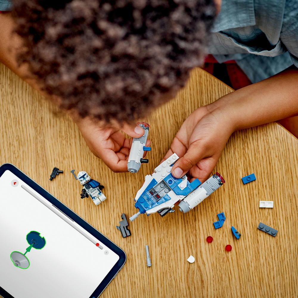 LEGO® Mikrostíhačka Y-wing™ kapitána Rexe 75391 Obrázek