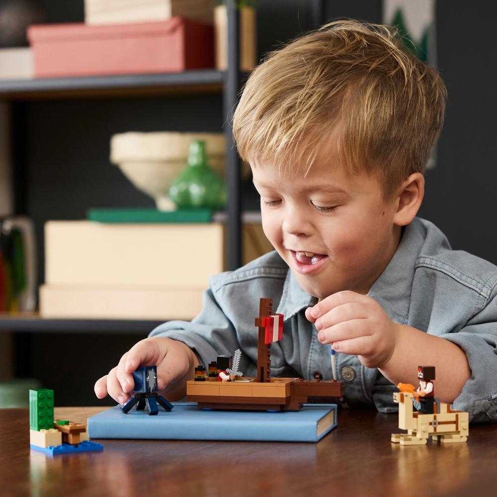 LEGO® Plavba na pirátské lodi 21259 Obrázek