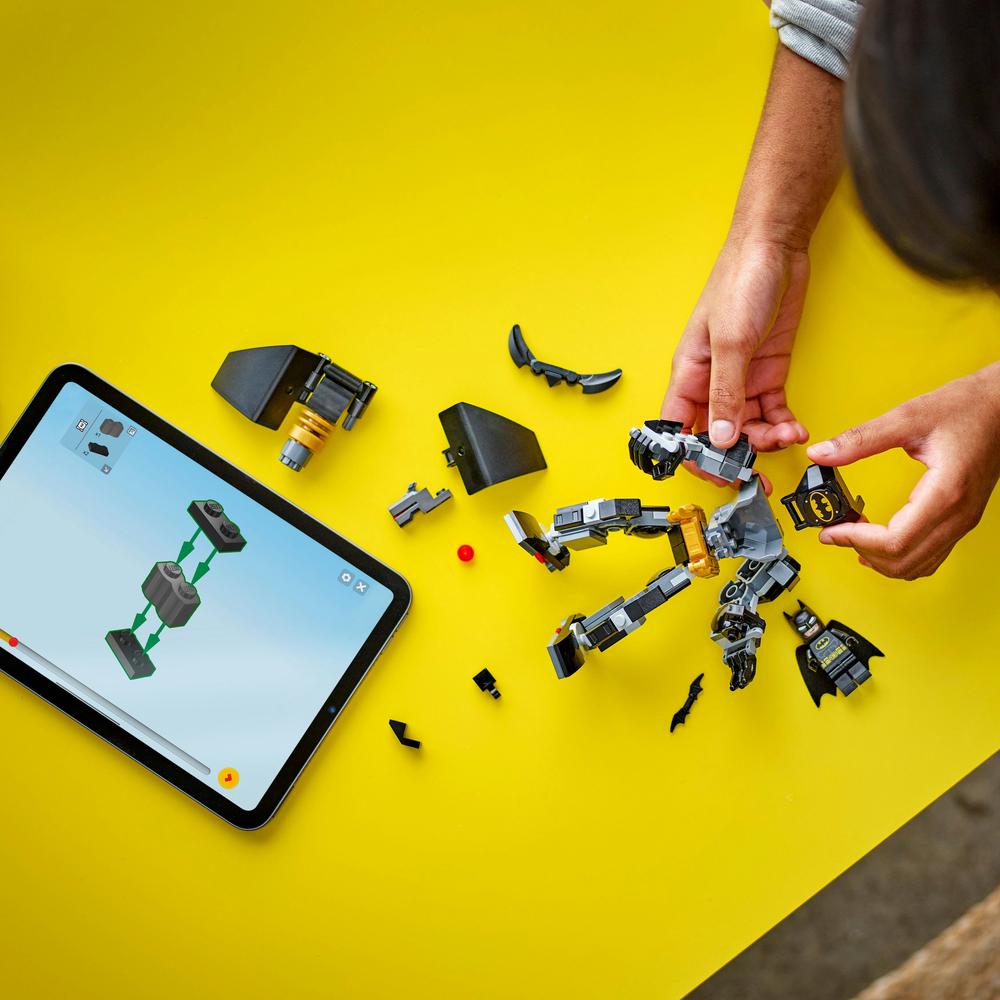 LEGO® Batman™ v robotickém brnění 76270 Obrázek