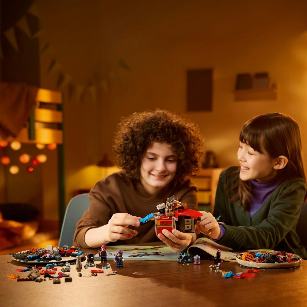 LEGO® DREAMZzz™ Cooper a jeho robotický dinosaurus C-rex 71484 Obrázek