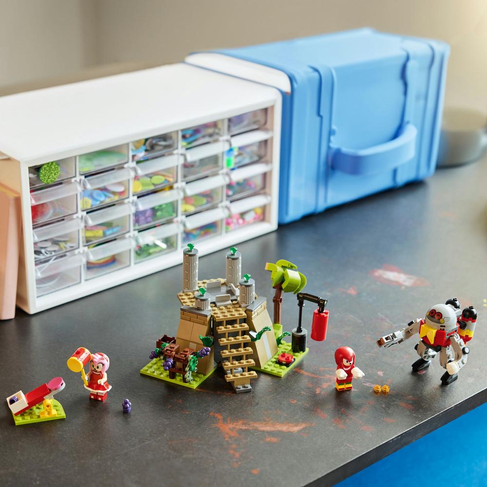 LEGO® Sonic The Hedgehog™ Knuckles a chrám Master Emerald 76998 Obrázek