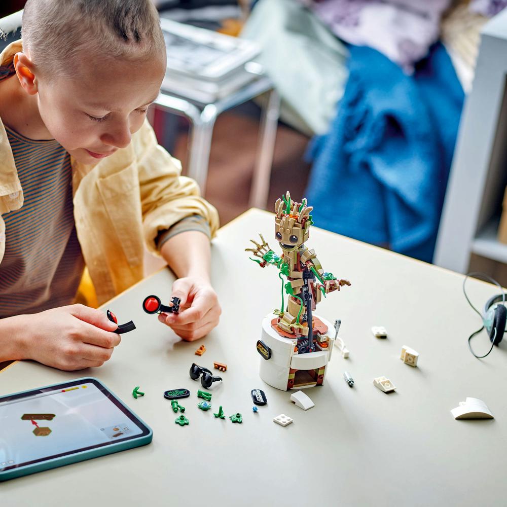 LEGO® Marvel Tančící Groot 76297 Obrázek