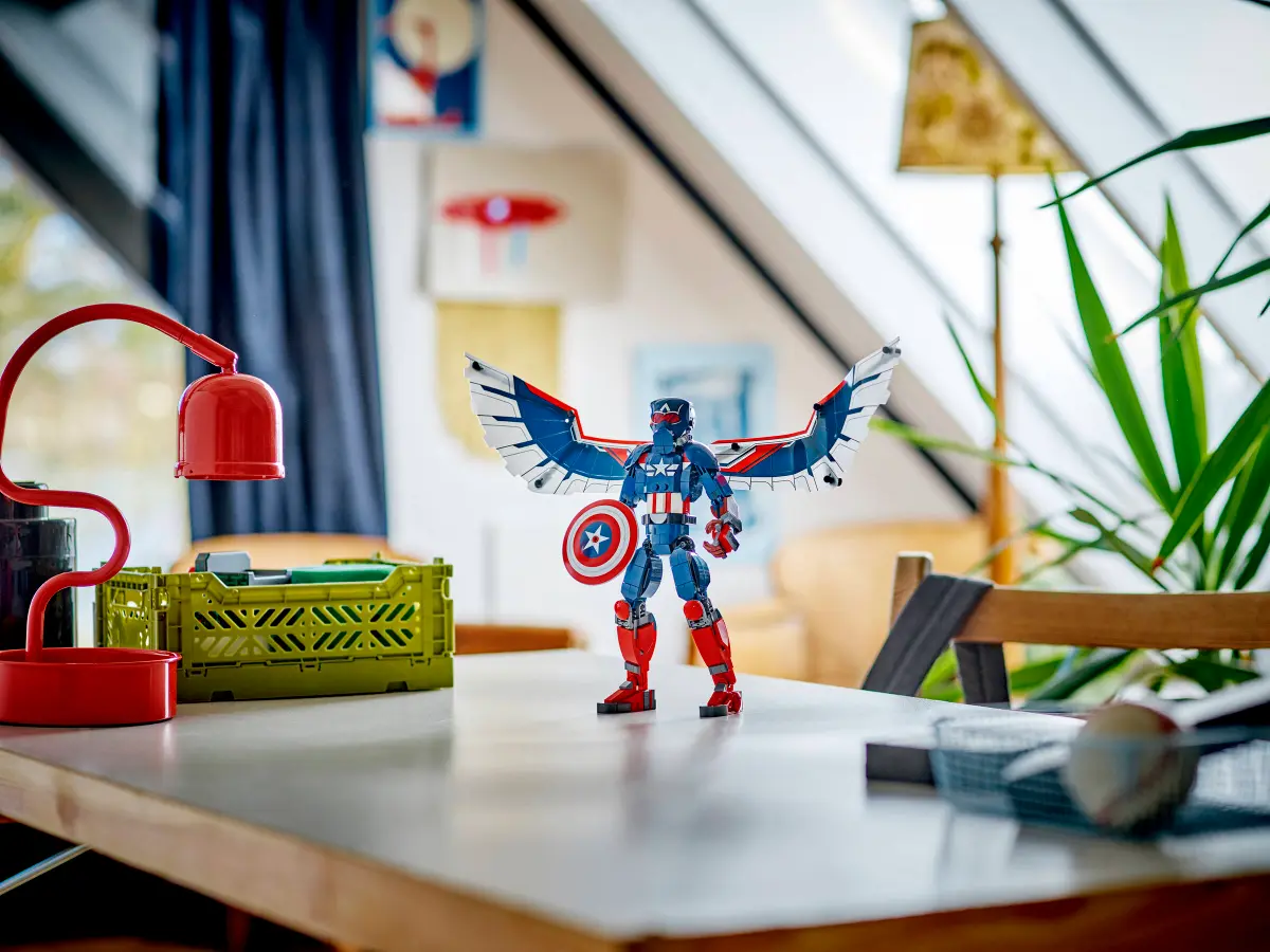 LEGO LEGO® Marvel Sestavitelná figurka: Nový Kapitán Amerika 76296 Obrázek