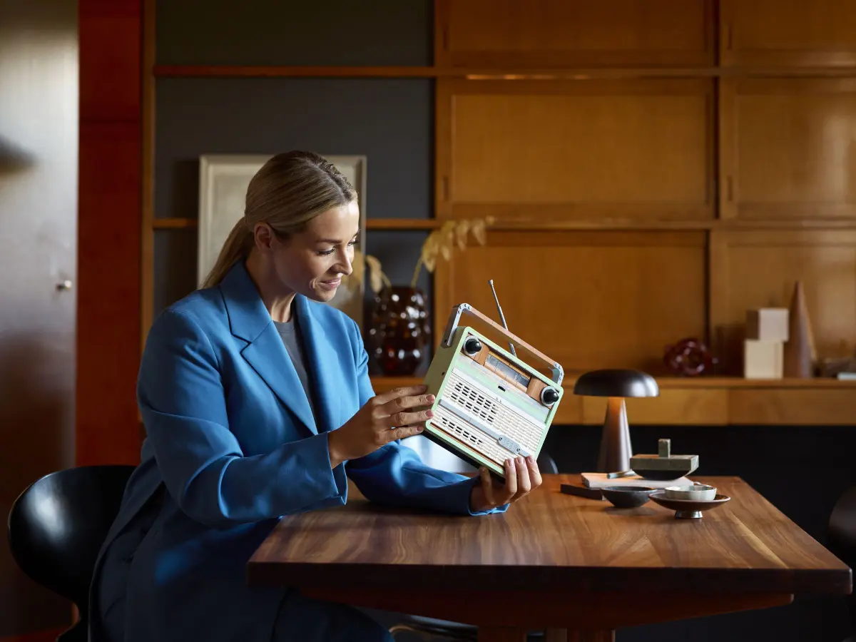 LEGO LEGO® Icons Retro rádio 10334 Obrázek