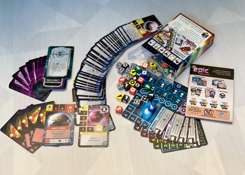 Gamelyn Games Ultra Tiny Epic Galaxies Obrázek