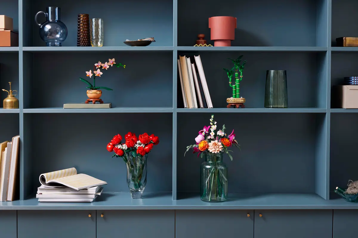 LEGO LEGO® Botanicals Krásná kytice růžových květin 10342 Obrázek