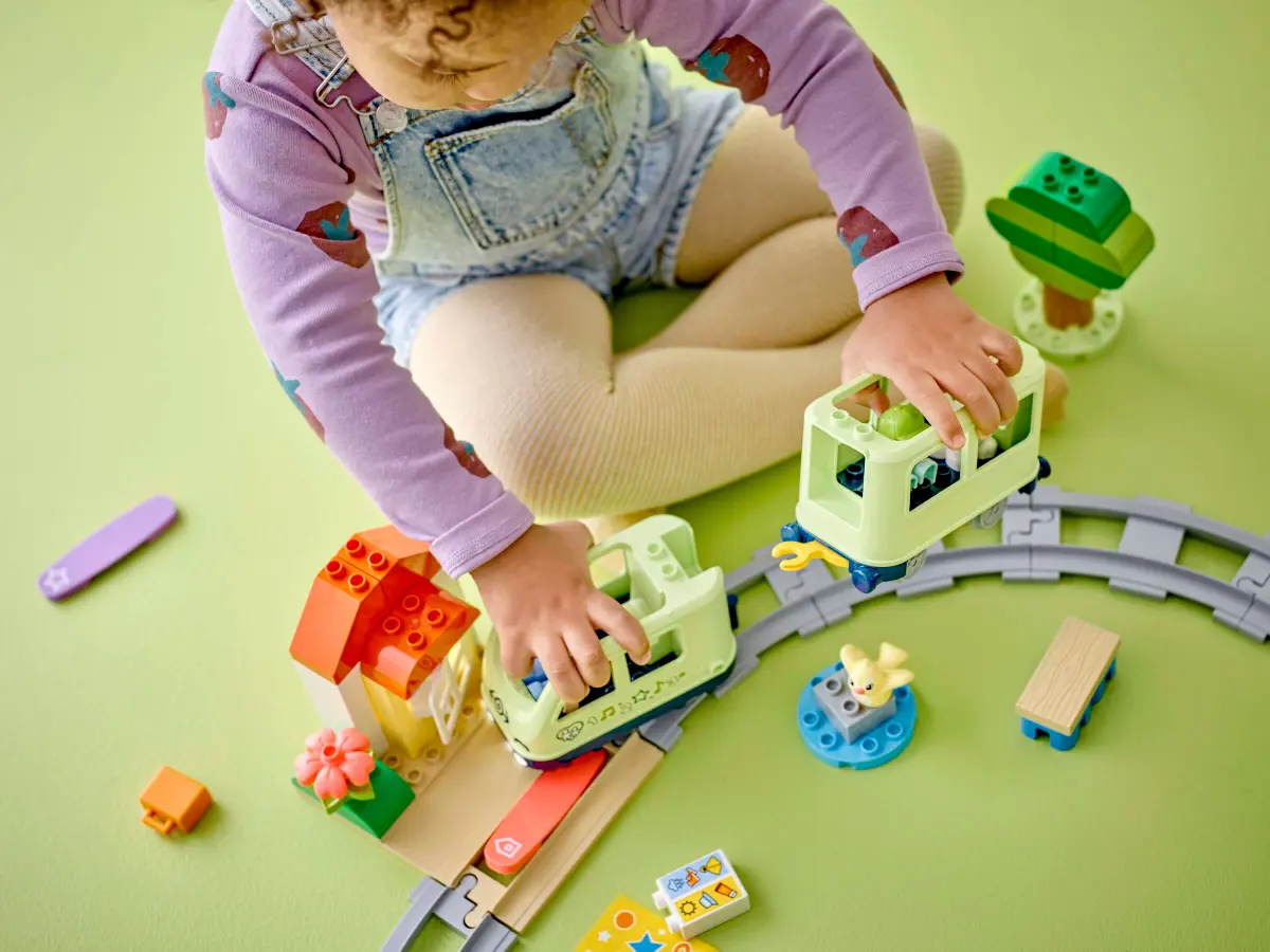 LEGO LEGO® DUPLO® Interaktivní dobrodružný vláček 10427 Obrázek