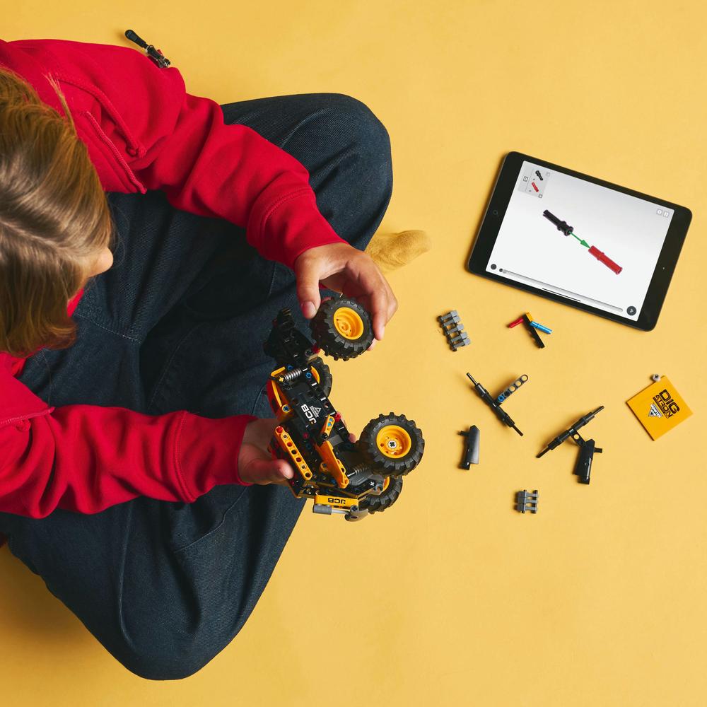 LEGO LEGO® Technic Monster Jam™ DIGatron™ s natahovacím motorem 42199 Obrázek