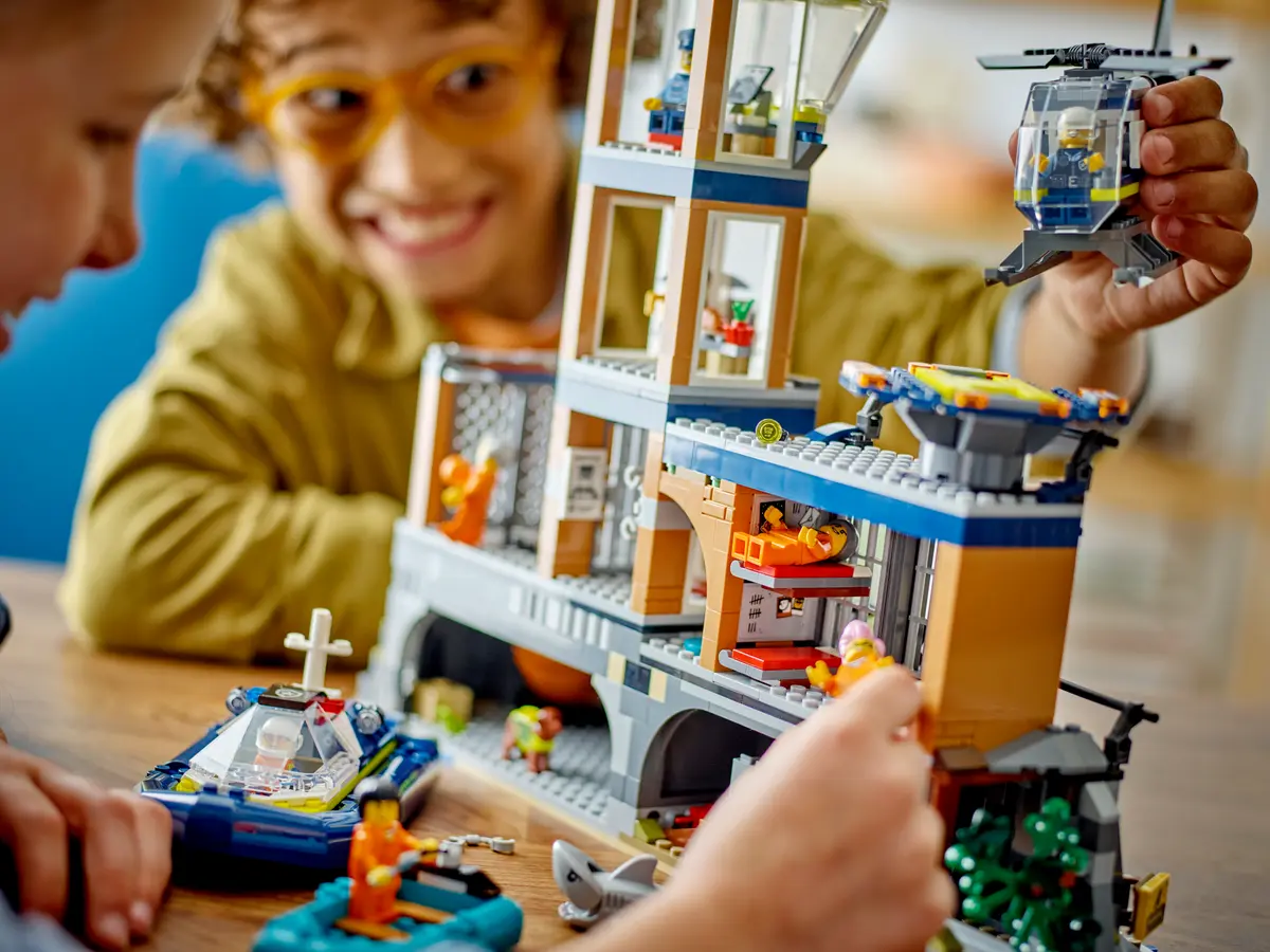 LEGO LEGO® City Policie a vězení na ostrově 60419 Obrázek