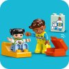 LEGO® DUPLO® Sanitka a řidič 10447