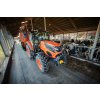 Kioti HX Tracteurs Kioti HX scene delevage