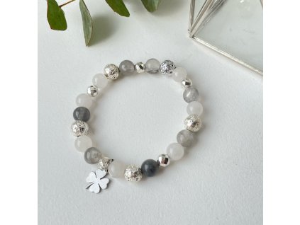 S jadeitem a křemenem