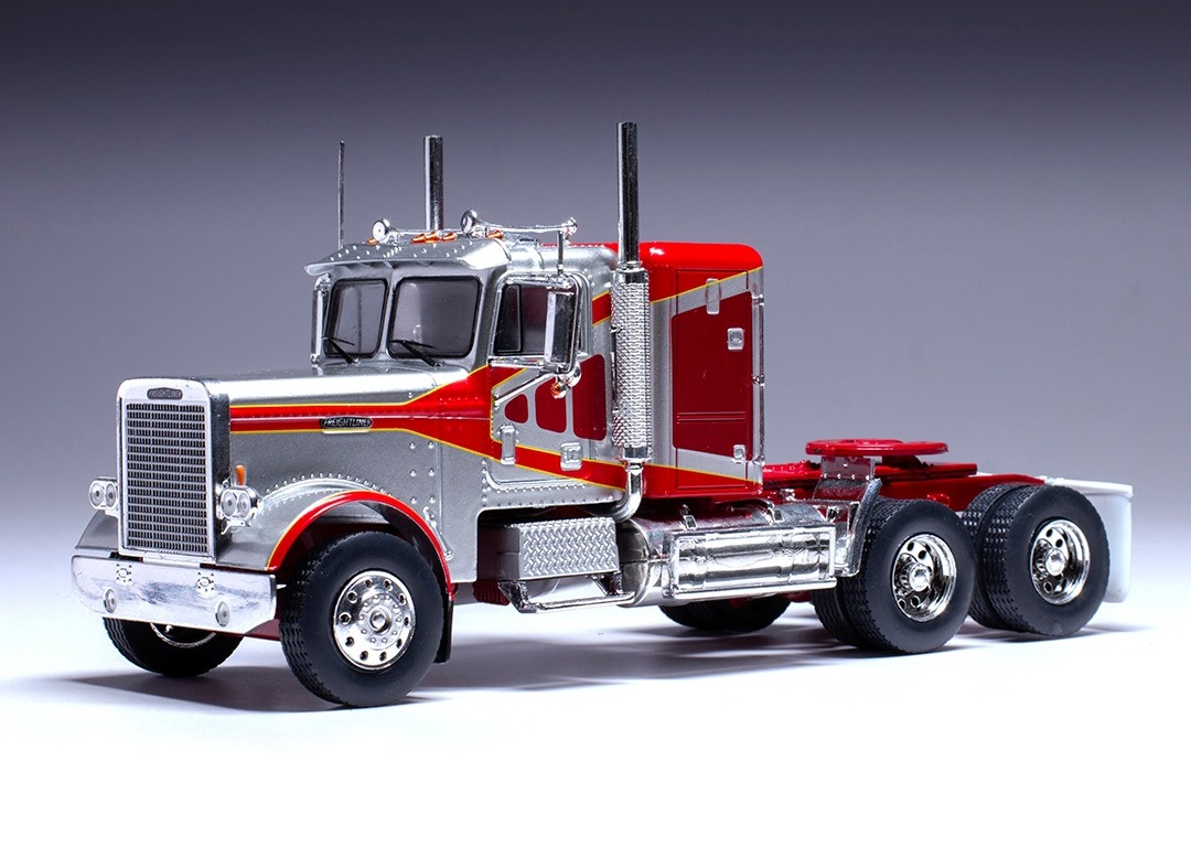 Freightliner FLC 120 64 T (1977) - Červená 1:43 IXO
