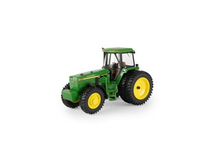 Traktor John Deere 4960 s dvojitou montáží pneumatik 1:32 Ertl