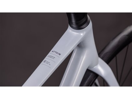 CUBE Attain Race foggrey'n'shift 2026 (Veľkosť 60cm)