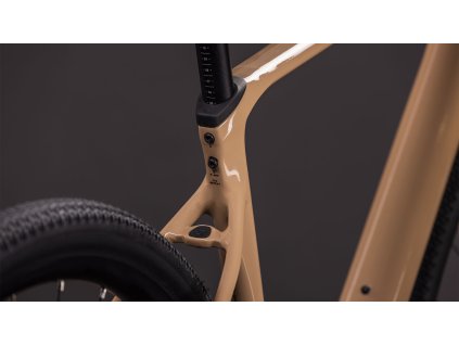 CUBE Nuroad Race cappuccino'n'black 2026 (Veľkosť veľkosť L)