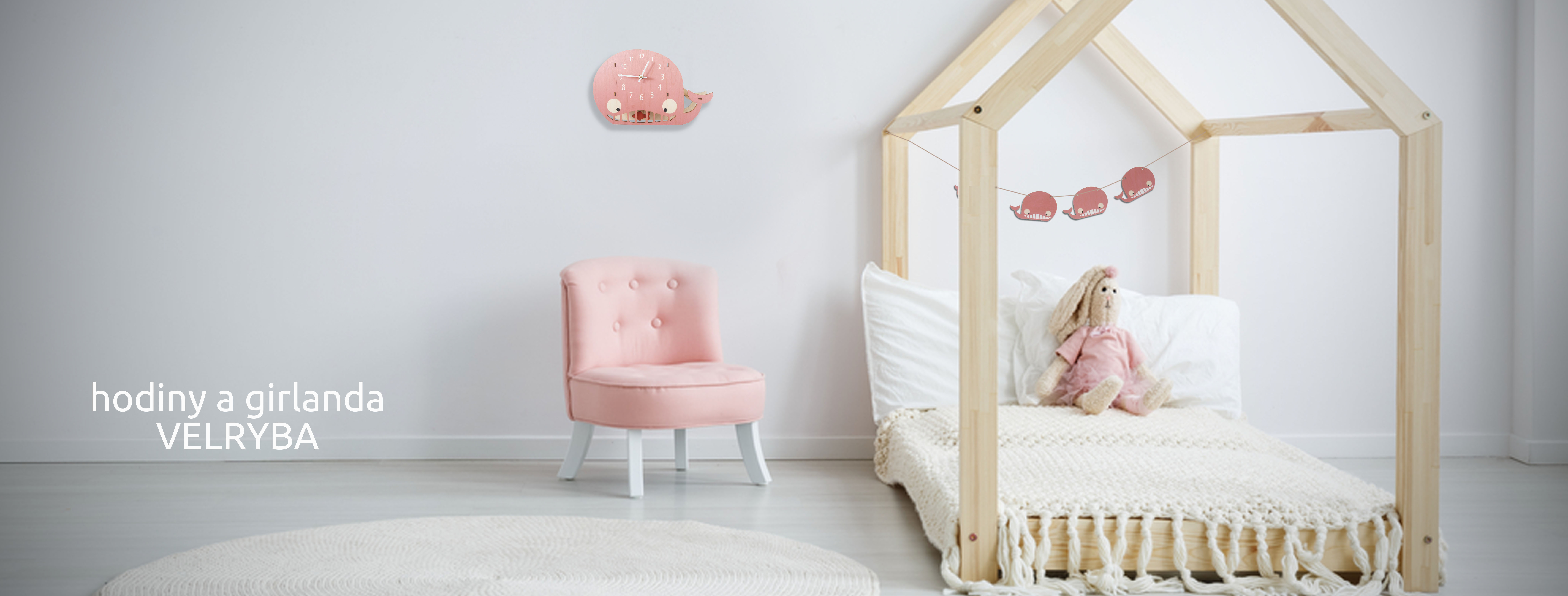 VELRYBA RUZOVA  A GIRLANDY