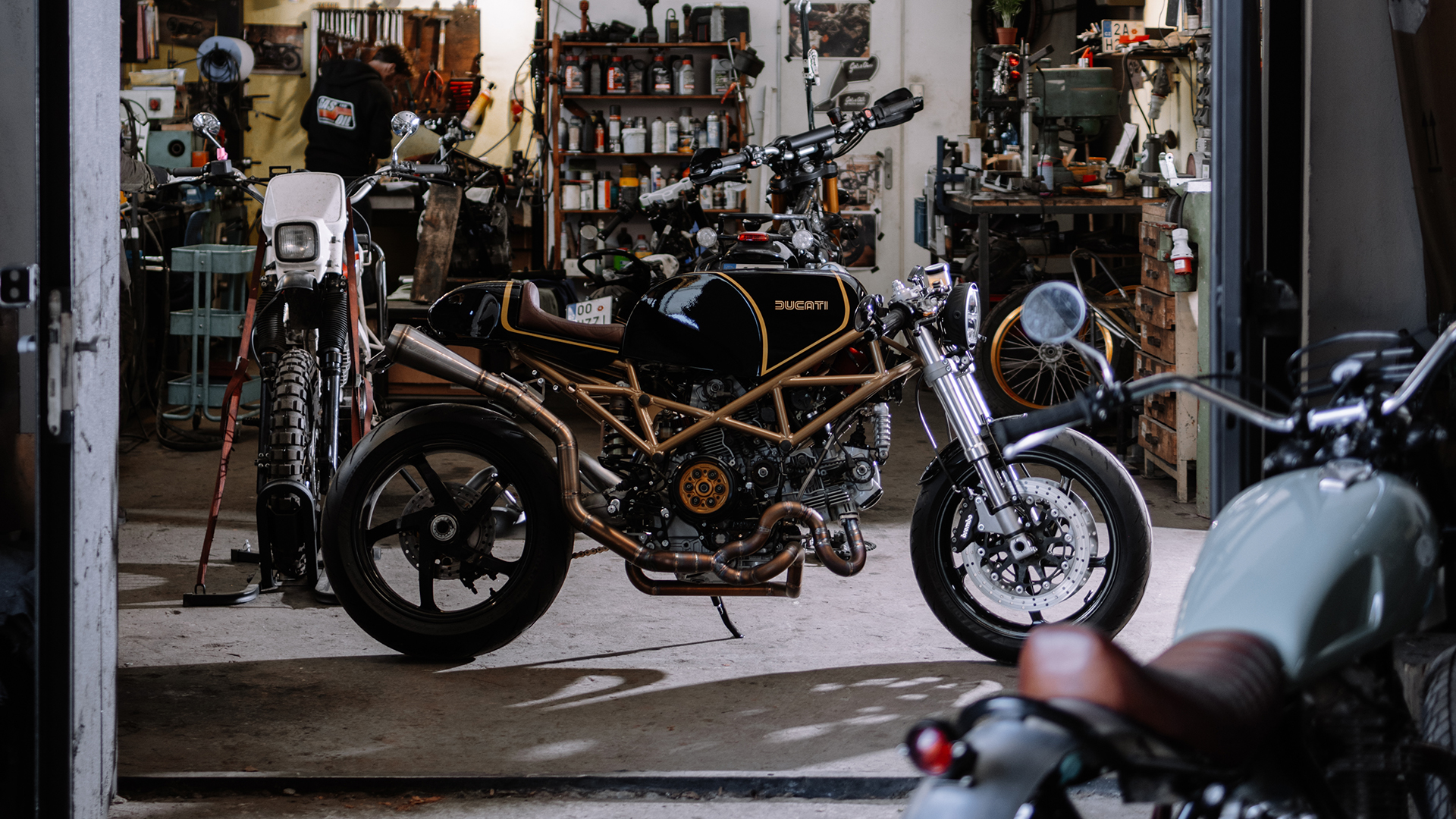 Dílny: Matěj Sysel z Gas & Oil Bespoke Motorcycles