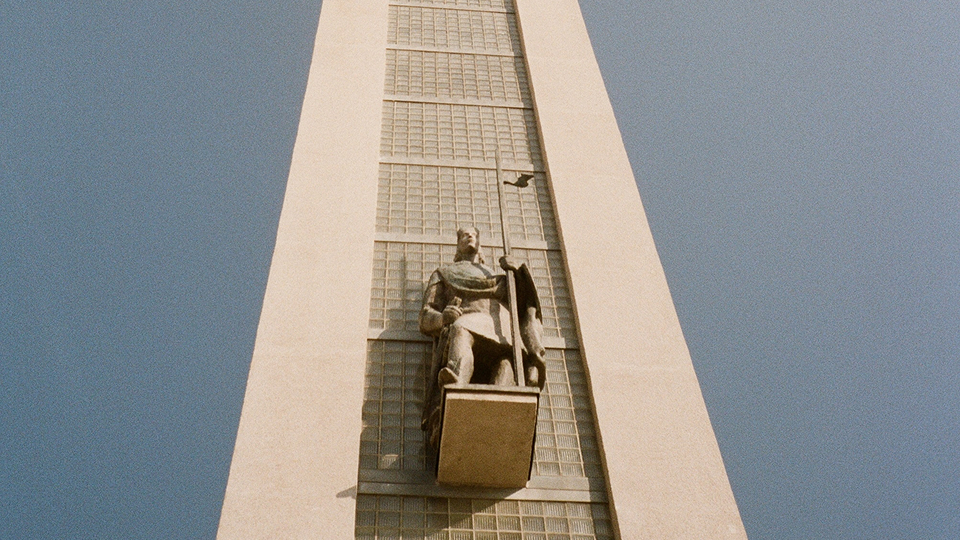 Vršovice, Březen