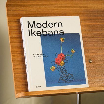 Modern Ikebana
