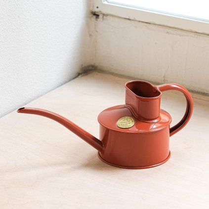 01 tokyo tools haws terracotta orange