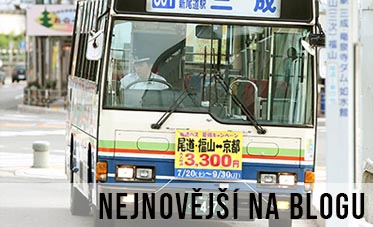 japonský průmyslový design - autobus Hino