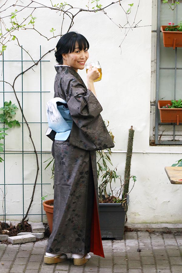 Luxusní japonské kimono. Náchodské pivo Primátor a kimono. Foto Petr Horčička 
