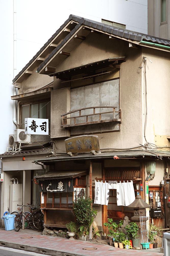 Photo Petr Horčička - Japonská architektura období šówa, Tokio