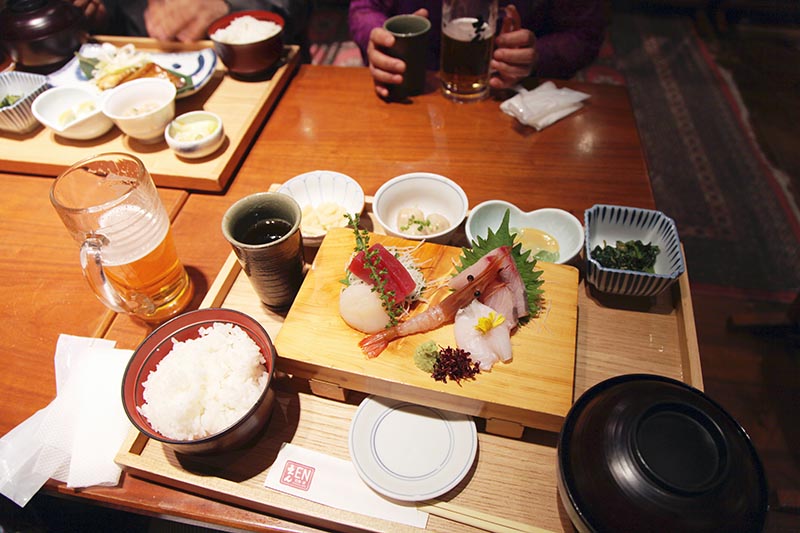 obed v japonské restauraci
