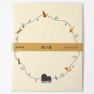 Japonský letter set. Jazzový motiv. Současný japonský výrobek Set obsahuje 3 obálky a 10 listů. Zdobeno motivem klavíru,...