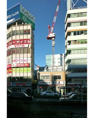 Scéna z Tokia. Foto © Petr Horčička / TokyoVintage.cz #Architektura #Architecture #JapaneseArchitecture...