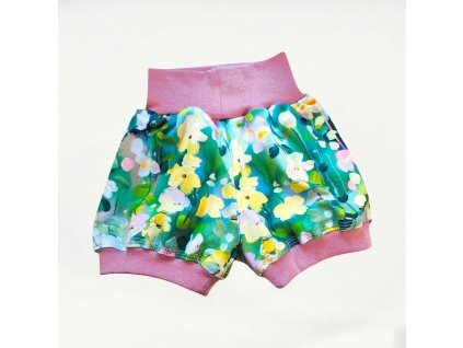 Šortky jarní louka