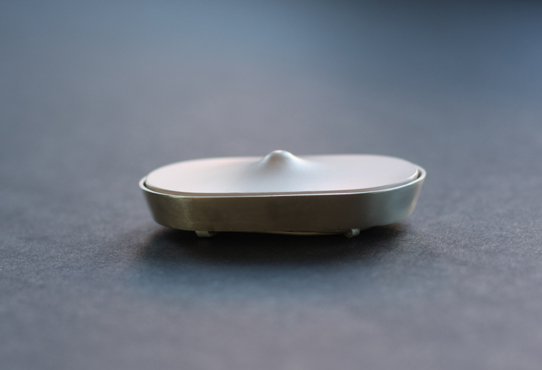 brooch_touch_13_500px