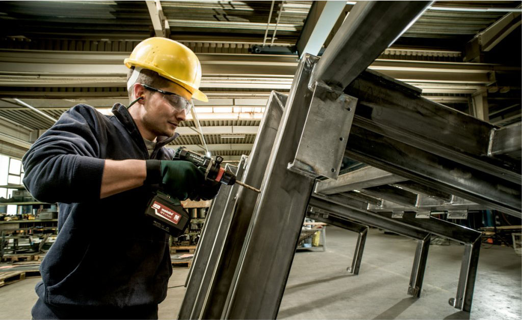 Jak vybrat aku šroubovák/vrtačku