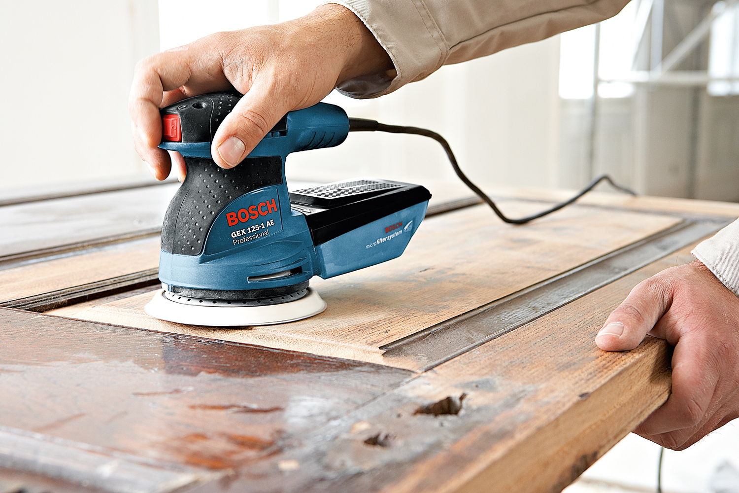 Bosch GEX 125-1 AE Professional 0.601.387.500 (obrázek 3)